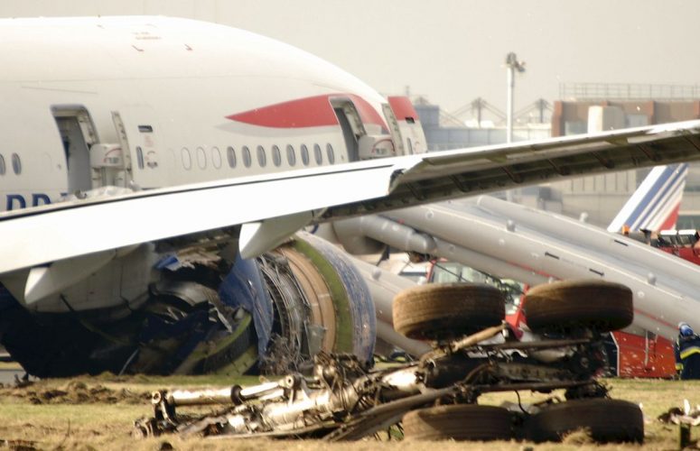 Как выжить в авиакатастрофе?