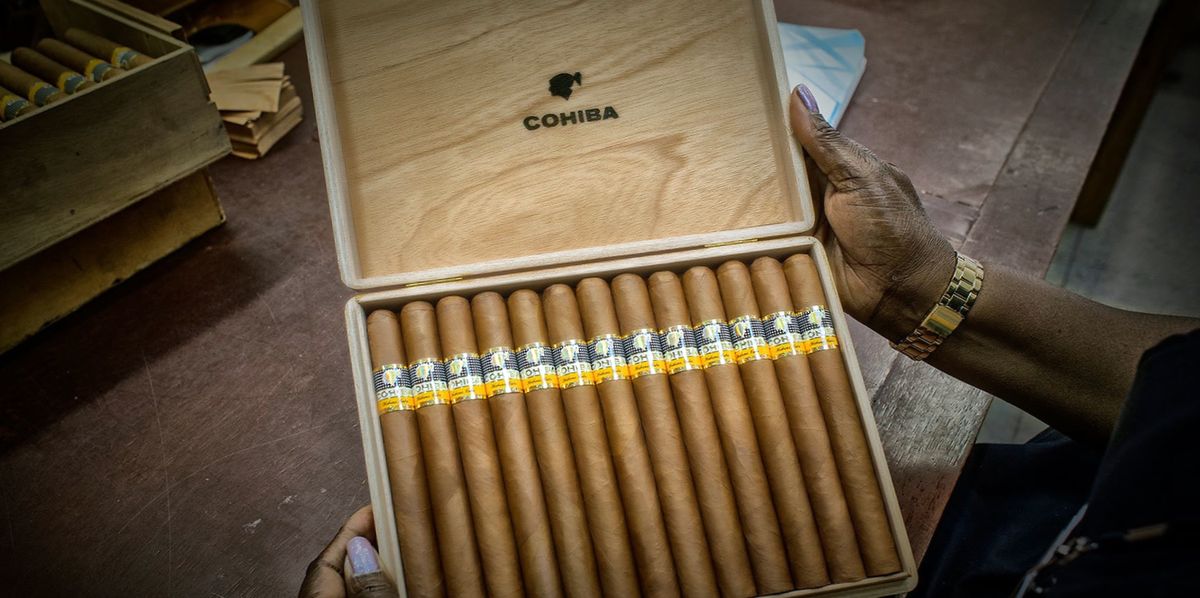 Легендарные кубинские сигары Cohiba