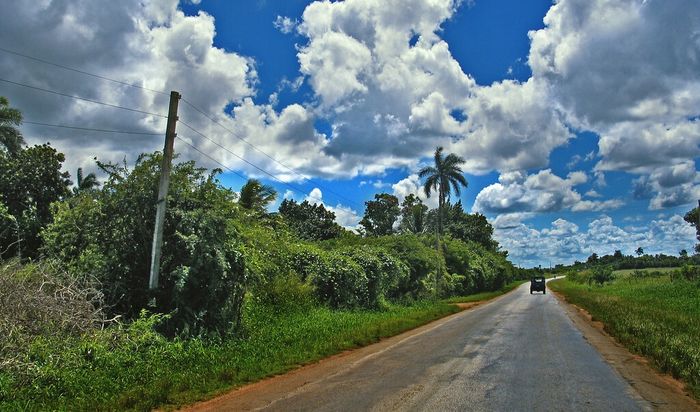 Проселочная дорога на Кубе